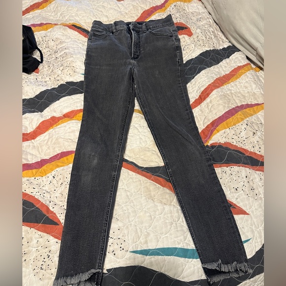Express Grey Ankle Length Jeans - Picture 2 of 6